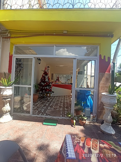 Via bana heladería San Luis