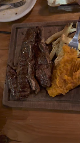 Opinii despre CUT Resto în Vicente López - Gastronomía y hostelería