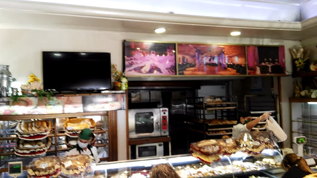 Opinii despre Panaderia y Confiteria Ibiza în Avellaneda - Gastronomía y hostelería