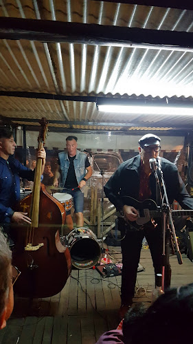 Av. Gdor. Vergara 3775, B1686 Hurlingham, Provincia de Buenos Aires