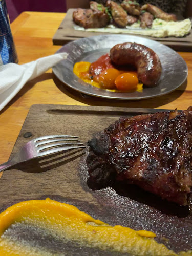 Hueso - Parrilla & Bar - La Plata