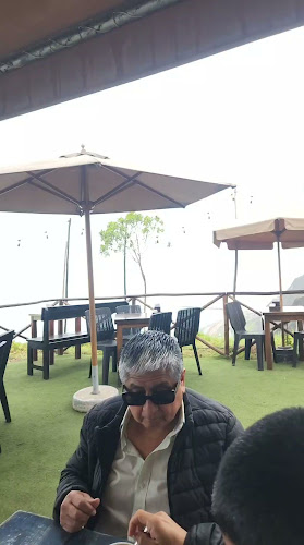 VXJ3+9VW, Mal. de la Marina, Miraflores 15074, Perú