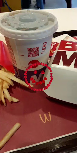 Opinii despre McDonald's - Parque Kennedy în miraflores - Gastronomía y hostelería