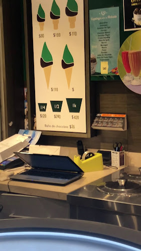 Opinii despre Augustus Heladería în Mar del Plata - Gastronomía y hostelería