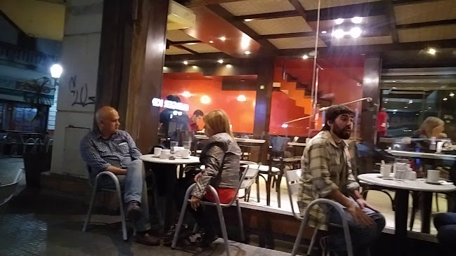 Opinii despre Café de París în San Miguel de Tucumán - Gastronomía y hostelería