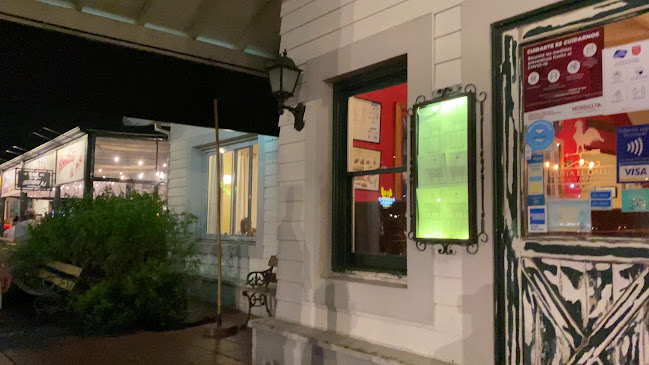 Opinii despre Canta El Gallo - Parrilla (Nordelta) în Tigre - Gastronomía y hostelería