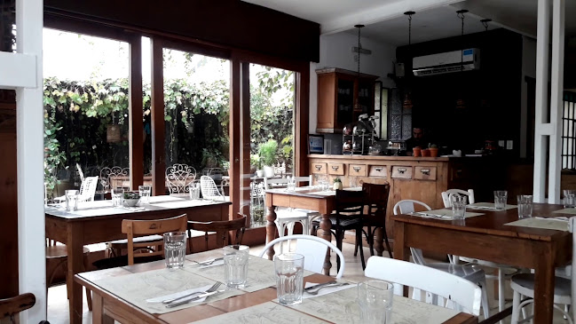 López May, Pulpería - Tigre