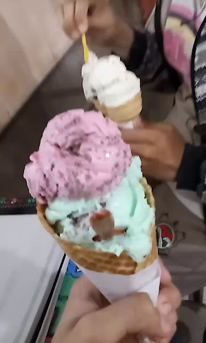 Opinii despre Heladeria Limar în San Fernando del Valle de Catamarca - Gastronomía y hostelería