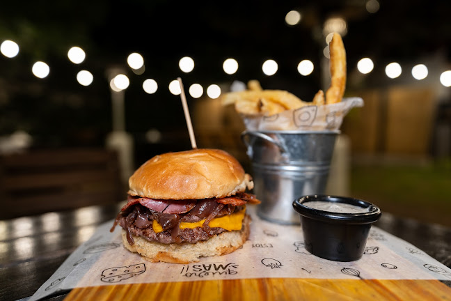 Parador El Cuadrado V. Belgrano (Lomos y Hamburguesas)