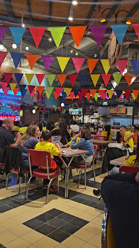 Opinii despre La Plaza de Andrés - CC Santafé în Santa Fe - Gastronomía y hostelería