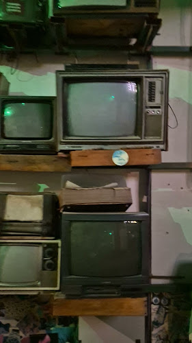 Opinii despre 𝒱𝒾𝒹𝑜́𝓃 – ʙᴀʀ [Cerro de las Rosas] în Córdoba - Gastronomía y hostelería