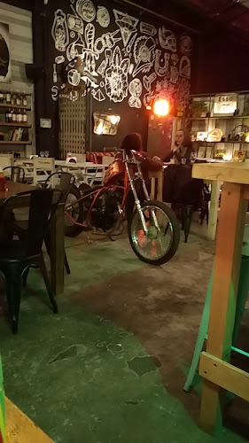 B1642DZJ, Primera Junta 1118, B1642DZJ San Isidro, Provincia de Buenos Aires