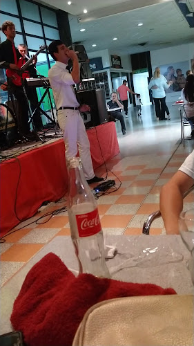 Comentarii opinii despre El Patio De Comidas Del Vea