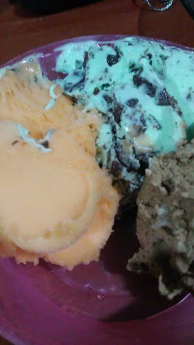 Opinii despre Heladeria y pastelería Rollitos de dulzura în Posadas - Gastronomía y hostelería