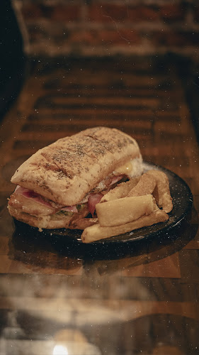 Benavidez 1059 After Office Bar - Posadas