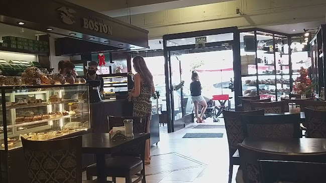 Opinii despre La Boston Confitería în Mar del Plata - Gastronomía y hostelería