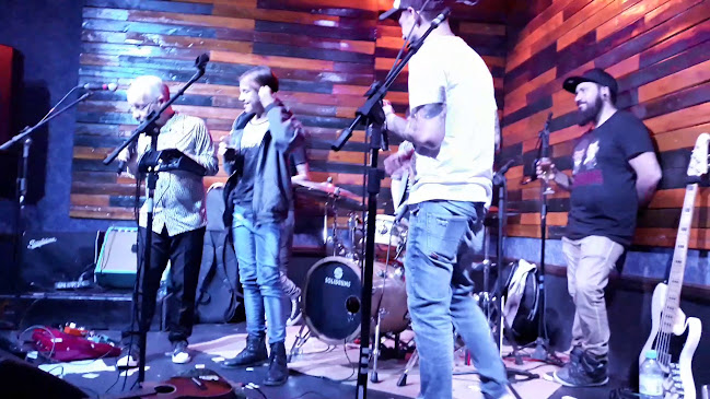 Opinii despre Sherlock Bar în Ramos Mejía - Gastronomía y hostelería