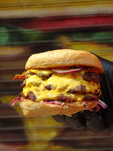 Comentarii opinii despre Burgers MyM