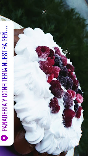 Comentarii opinii despre PANADERIA Ntra. Sra. De Lujan & MI MUNDO DULCE ( FUSIÓN)