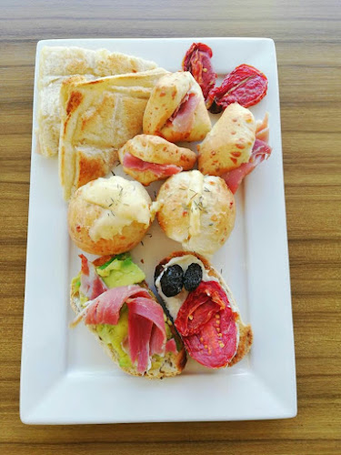 Comentarii opinii despre Aquí & Ahora