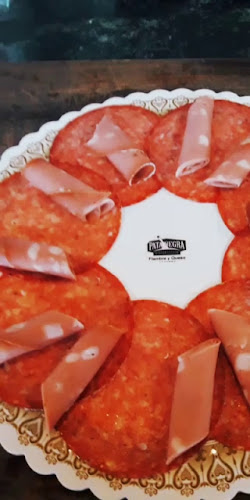 Opinii despre PATA NEGRA DELICATESSEN în Maipú - Gastronomía y hostelería