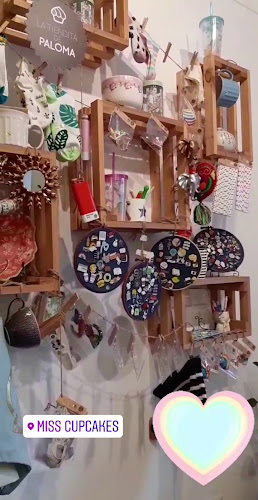 Opinii despre Miss Cupcakes în miraflores - Gastronomía y hostelería