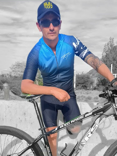 Opinii despre El Calvario Drugstore - Bar în La Rioja - Gastronomía y hostelería