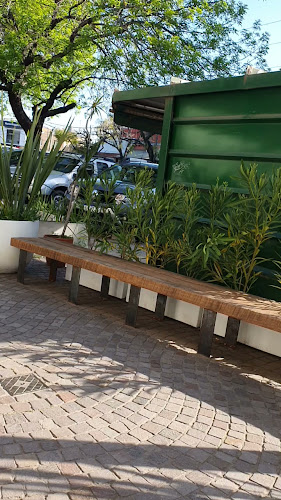 pick up. | P__MILAS & CARNES