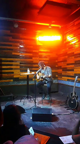 Comentarii opinii despre Sherlock Bar