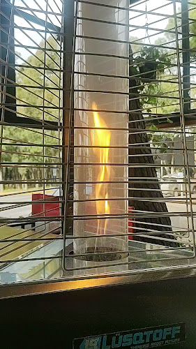 Opinii despre Los Pinos Café Bar în Necochea - Gastronomía y hostelería