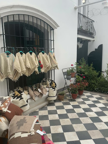 Comentarii opinii despre Patio Lorenza