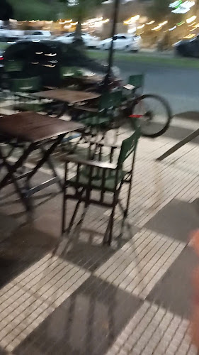 Guantánamo Bar (Centro de San Rafael) - Gastronomía y hostelería