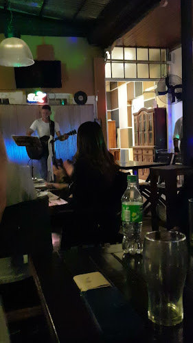 Av. Hipólito Yrigoyen 344, M5600 San Rafael, Mendoza