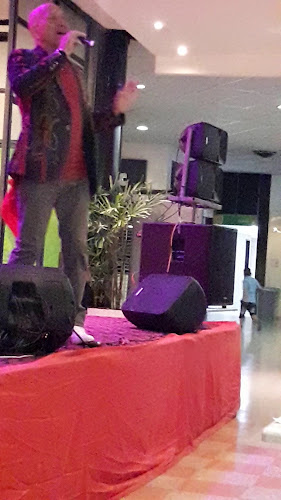 El Patio De Comidas Del Vea - Gastronomía y hostelería