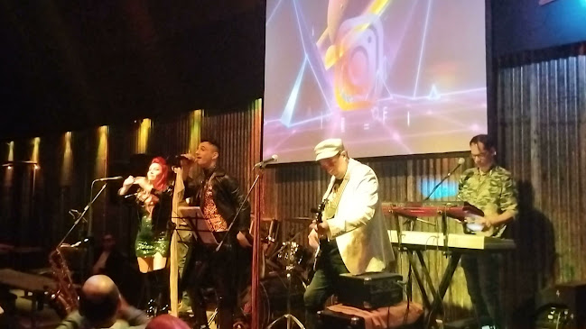 ANTIGUA FABRICA BAR - GBI