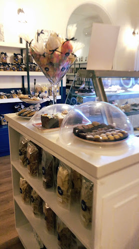 Opinii despre Casa Gourmet Cafetería & Pastelería în Lima - Gastronomía y hostelería