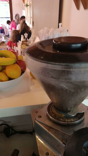 Malaku - Gastronomía y hostelería