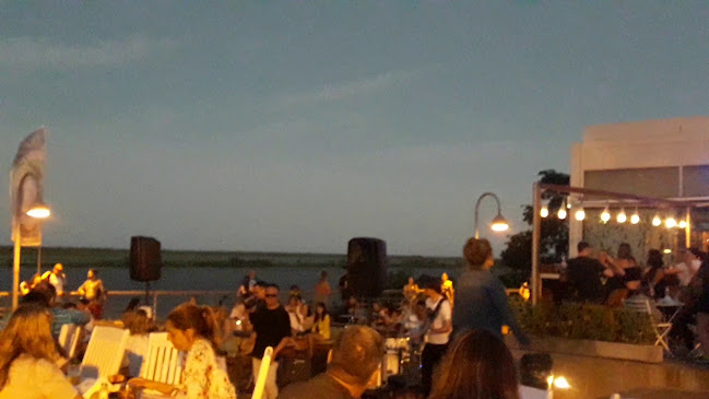 Opinii despre Flora Sunset Bar. în Rosario - Gastronomía y hostelería