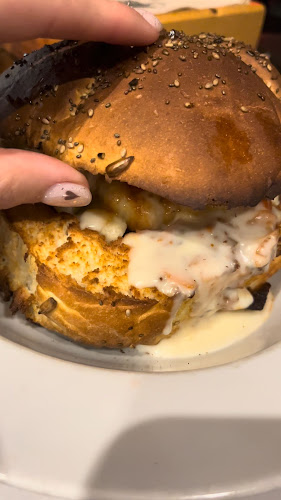 Pub y Restaurante "Cosme" | Alberdi - Rosario