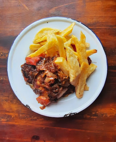 Avenida Uruguay esquina olascoaga, Av. Uruguay, Santa Rosa, La Pampa