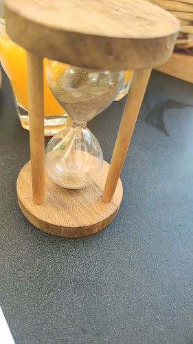 Cardamomo Panaderia y Cafe - Gastronomía y hostelería