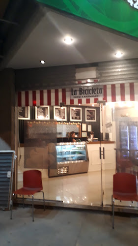 Opinii despre La Bicicleta Pizzas & Empanadas José c paz în José C. Paz - Gastronomía y hostelería