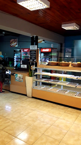 Comentarii opinii despre Panadería San Francisco las 24 Horas