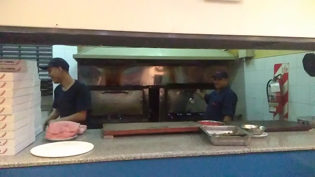 Pizzería Capri Godoy Cruz - Gastronomía y hostelería