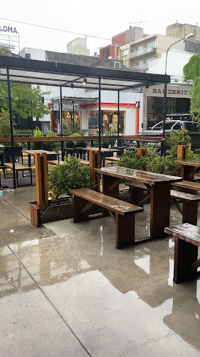 Opinii despre Glück Cervecería - zona Olavarría în Mar del Plata - Gastronomía y hostelería