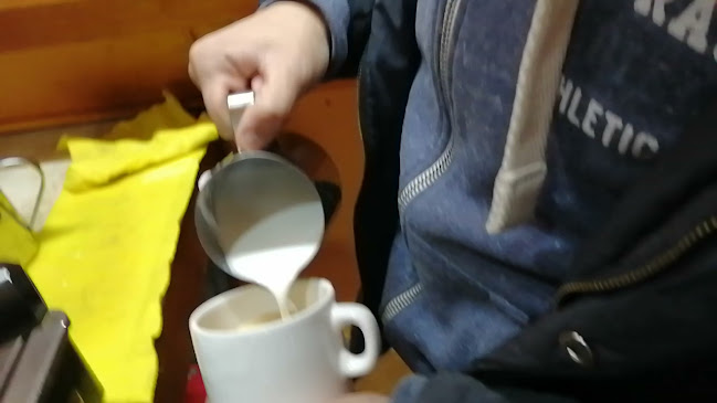 España 792, A4400 Salta