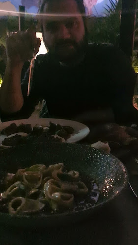 Blanco Encalada 2120, B1609 Boulogne, Provincia de Buenos Aires