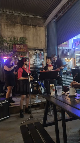 Pizzuela Garage - Hurlingham