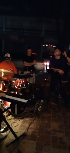 Comentarii opinii despre Macedonio Bar