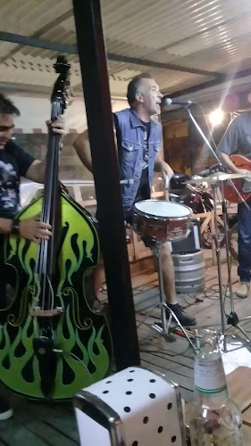 Comentarii opinii despre Pizzuela Garage